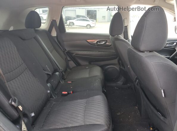 5N1AT2MT3KC763882 2019 NISSAN ROGUE Silver Widok wnętrza z tyłu