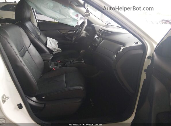 5N1AT2MT3KC797692 2019 NISSAN ROGUE White Вид салону спереду