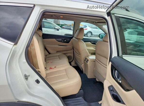 5N1AT2MT4GC853162 2016 NISSAN ROGUE White უკანა სავარძლების ხედი