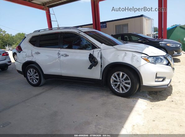 5N1AT2MT4JC836773 2018 NISSAN ROGUE White Вид задньої частини салону