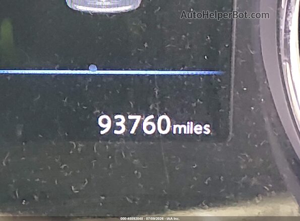 5N1AT2MT4JC836773 2018 NISSAN ROGUE White 