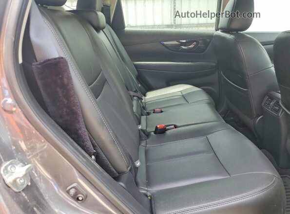 5N1AT2MT4KC756844 2019 NISSAN ROGUE Gray Սալոնի հետևի տեսք