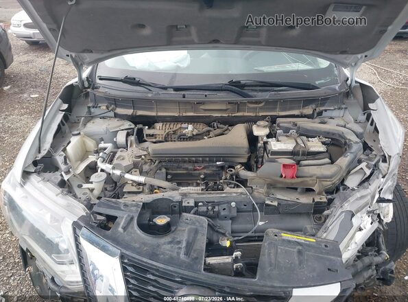5N1AT2MT4KC814404 2019 NISSAN ROGUE Серебряный Вид сзади