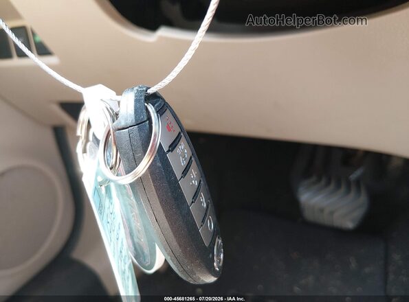 5N1AT2MT4KC845913 2019 NISSAN ROGUE White Առջևի վահանակի տեսք