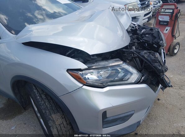 5N1AT2MT4LC748888 2020 NISSAN ROGUE Silver Front view