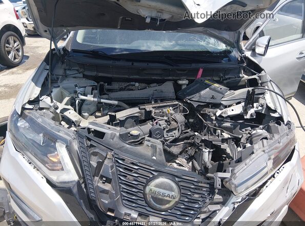 5N1AT2MT4LC748888 2020 NISSAN ROGUE Silver Rear view