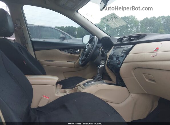 5N1AT2MT5HC783009 2017 NISSAN ROGUE White Front interior view