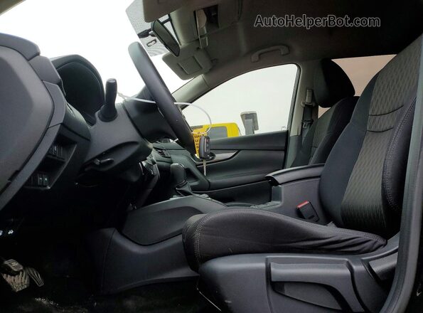 5N1AT2MT5HC834458 2017 NISSAN ROGUE Black Вид салону спереду