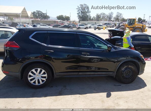 5N1AT2MT5HC841541 2017 NISSAN ROGUE Черный Вид задней части салона