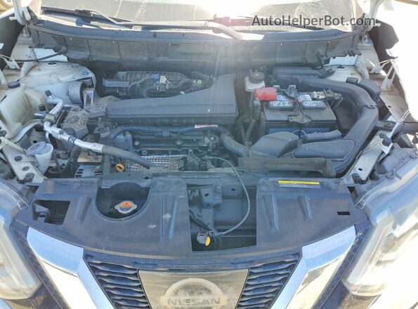 5N1AT2MT5HC849722 2017 NISSAN ROGUE White Սալոնի հետևի տեսք