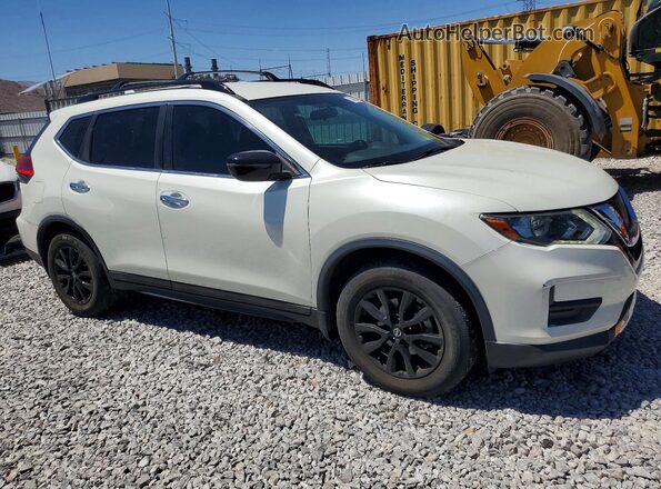 5N1AT2MT5HC867248 2017 NISSAN ROGUE White Delantero derecho