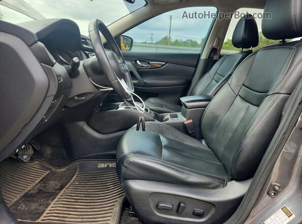 5N1AT2MT6HC779972 2017 NISSAN ROGUE Gray Вид салону спереду
