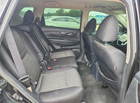5N1AT2MT6JC749277 2018 NISSAN ROGUE Черный Вид задней части салона