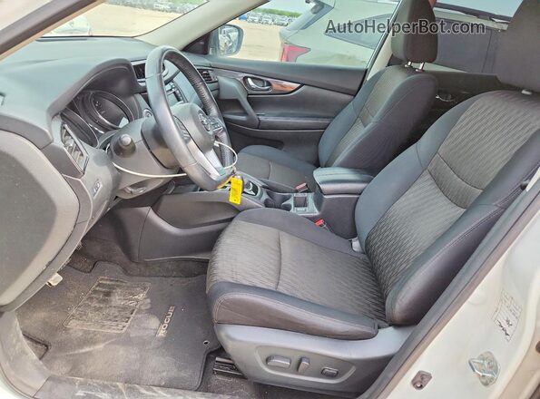 5N1AT2MT6JC779122 2018 NISSAN ROGUE White Widok wnętrza z przodu