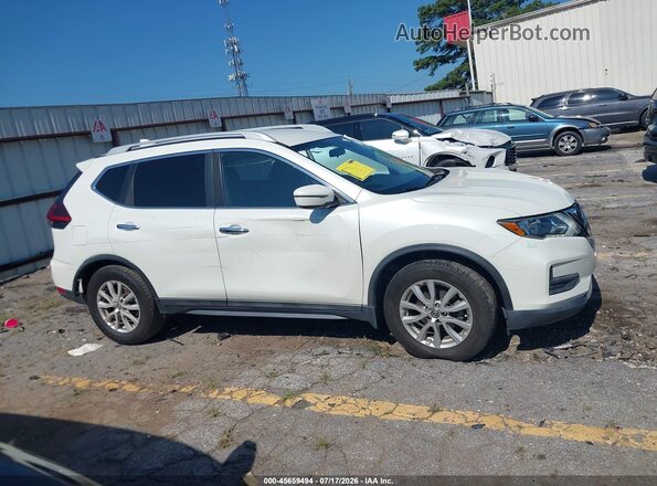 5N1AT2MT6JC814953 2018 NISSAN ROGUE White Vista interior trasera