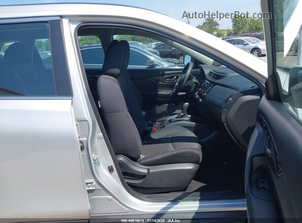 5N1AT2MT6KC811309 2019 NISSAN ROGUE Silver Widok wnętrza z przodu