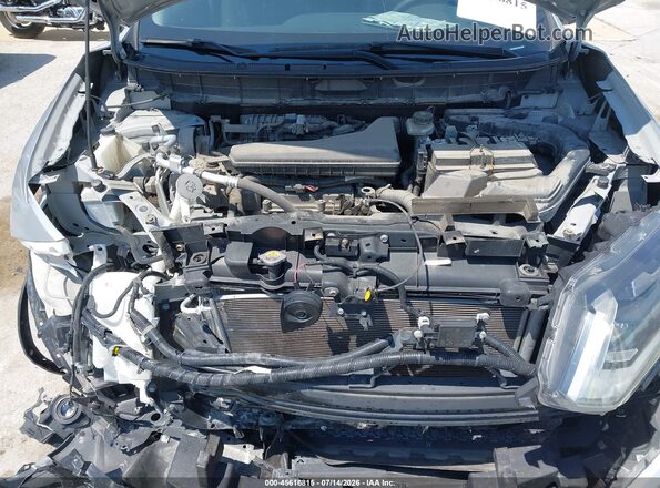 5N1AT2MT6KC811309 2019 NISSAN ROGUE Silver Widok z tyłu