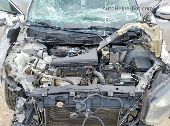 5N1AT2MT8GC767787 2016 NISSAN ROGUE Silver Engine compartment view