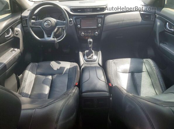 5N1AT2MT8HC854736 2017 NISSAN ROGUE Угольный Вид панели приборов