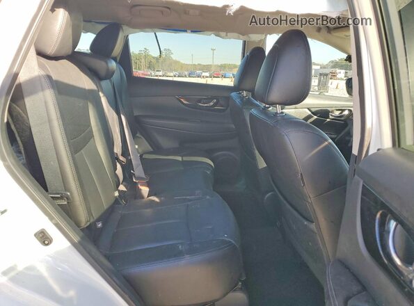 5N1AT2MT8KC781875 2019 NISSAN ROGUE White Rear interior view