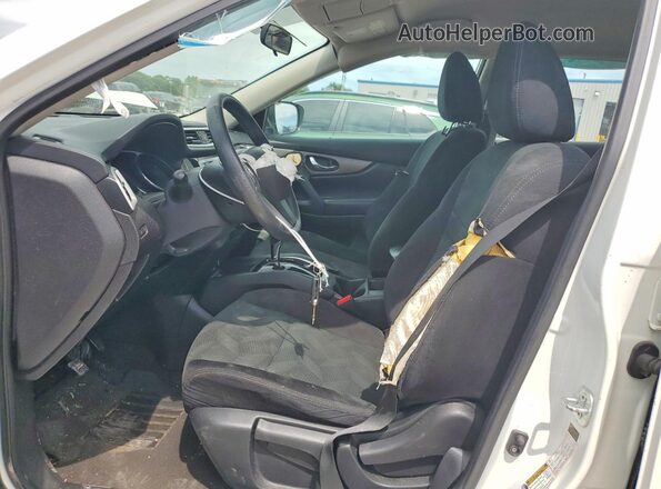 5N1AT2MT9GC753915 2016 NISSAN ROGUE White Front interior view