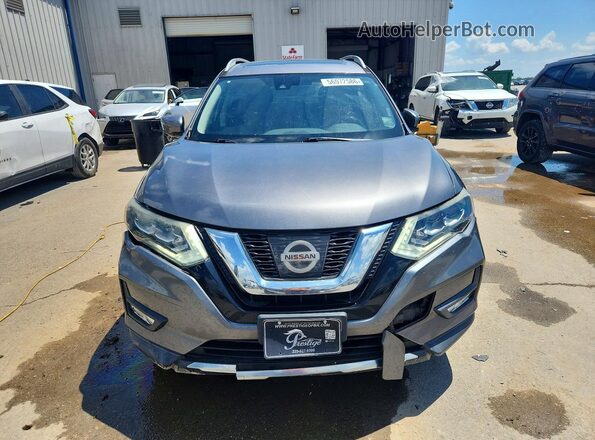 5N1AT2MT9HC738641 2017 NISSAN ROGUE Gray Widok z przodu
