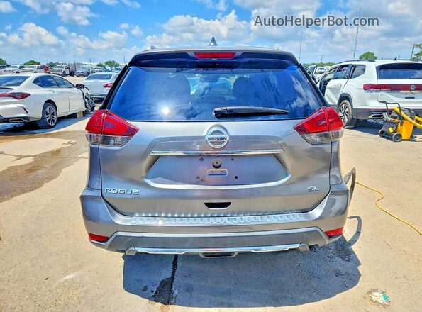 5N1AT2MT9HC738641 2017 NISSAN ROGUE Gray Widok z tyłu