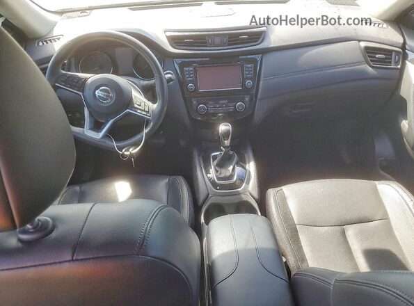 5N1AT2MT9HC739322 2017 NISSAN ROGUE White Առջևի վահանակի տեսք