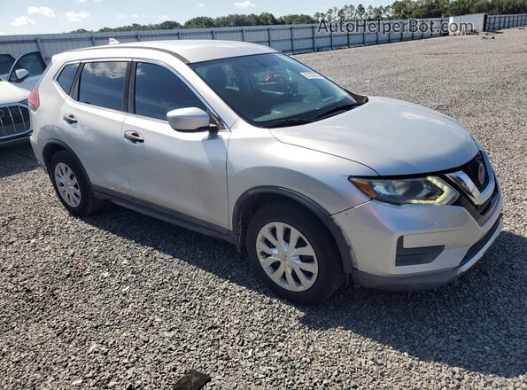 5N1AT2MT9JC720436 2018 NISSAN ROGUE Серебряный Передняя правая четверть