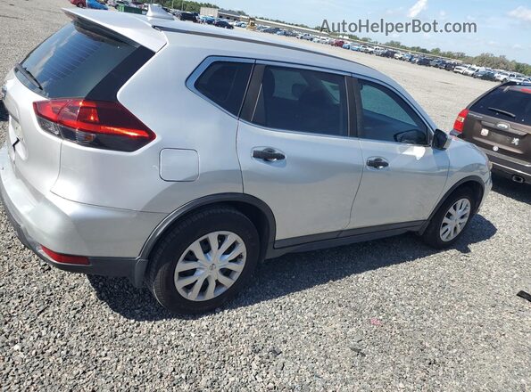 5N1AT2MT9JC720436 2018 NISSAN ROGUE Серебряный Задняя правая четверть