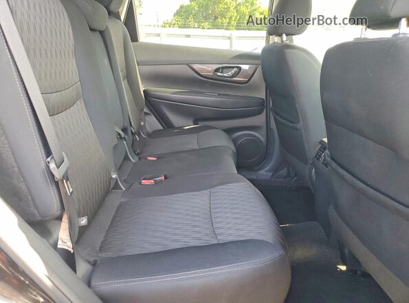 5N1AT2MT9JC828653 2018 NISSAN DATSON Black Rear interior view