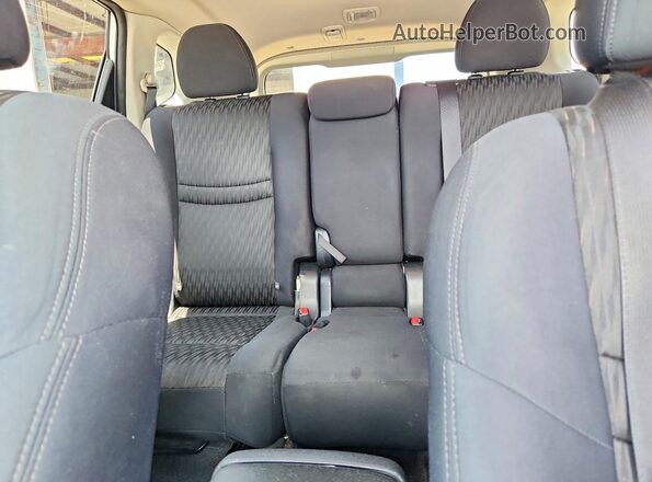5N1AT2MTXHC821530 2017 NISSAN ROGUE Silver Вид задніх сидінь