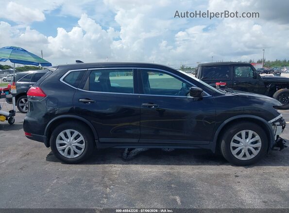 5N1AT2MTXHC860229 2017 NISSAN ROGUE Black Widok wnętrza 360 stopni