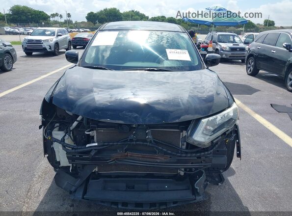 5N1AT2MTXHC860229 2017 NISSAN ROGUE Black Widok wnętrza z tyłu