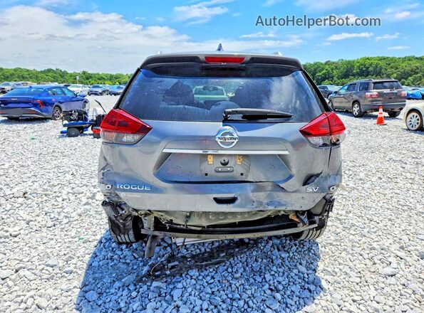 5N1AT2MTXJC817810 2018 NISSAN ROGUE Gray Rear view