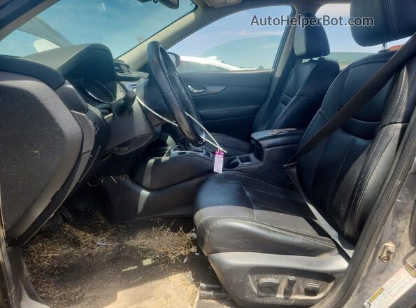 5N1AT2MTXKC719118 2019 NISSAN ROGUE Gray Вид салону спереду
