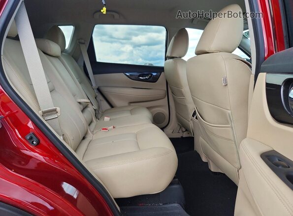 5N1AT2MTXKC754659 2019 NISSAN ROGUE Red Rear interior view