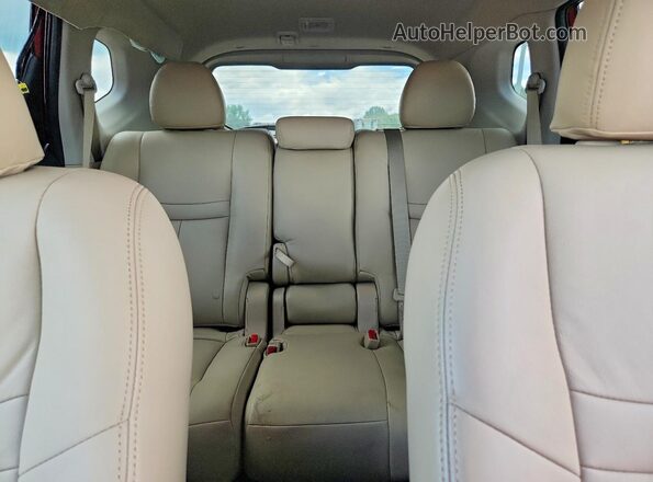 5N1AT2MTXKC754659 2019 NISSAN ROGUE Red Rear seats view