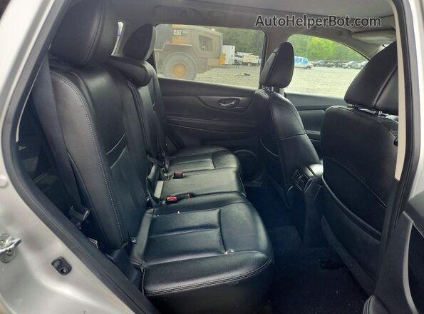 5N1AT2MV0GC858831 2016 NISSAN ROGUE Silver უკანა სავარძლების ხედი