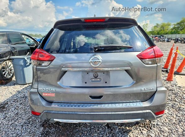 5N1AT2MV0HC775966 2017 NISSAN ROGUE Gray Вид ззаду