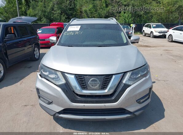 5N1AT2MV0HC880197 2017 NISSAN ROGUE Silver Vista interior trasera
