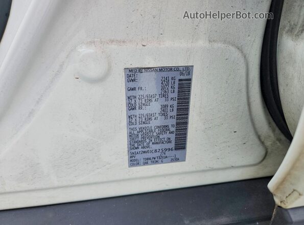 5N1AT2MV0JC825996 2018 NISSAN ROGUE White VIN sticker view