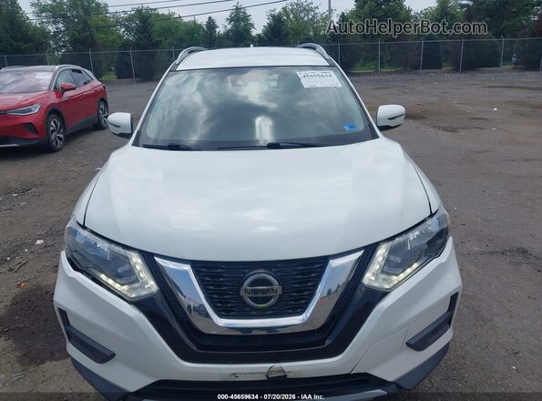 5N1AT2MV0KC705200 2019 NISSAN ROGUE White Widok wnętrza z tyłu