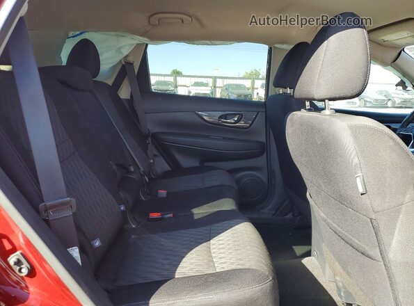 5N1AT2MV0LC788726 2020 NISSAN ROGUE Red Սալոնի հետևի տեսք