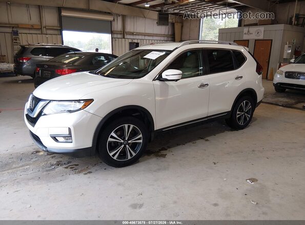5N1AT2MV1JC713708 2018 NISSAN ROGUE White Vista tres cuartos delantera izquierda