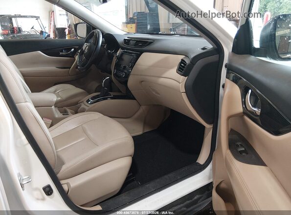 5N1AT2MV1JC713708 2018 NISSAN ROGUE White Vista interior delantera
