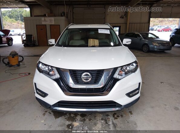 5N1AT2MV1JC713708 2018 NISSAN ROGUE White Vista del cuadro de instrumentos