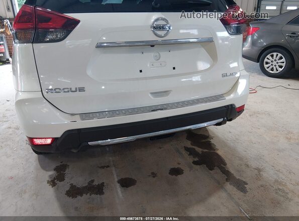 5N1AT2MV1JC713708 2018 NISSAN ROGUE White 