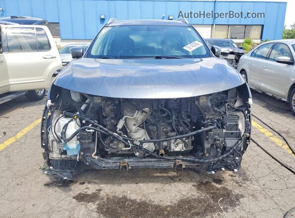 5N1AT2MV1JC791535 2018 NISSAN ROGUE Серебряный Вид спереди