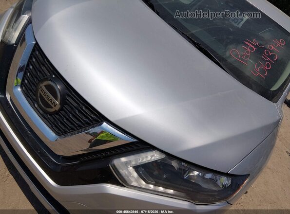 5N1AT2MV1KC782965 2019 NISSAN ROGUE Серебряный Вид спереди